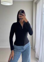 CAMISETA MEDIO CIERRE PICO - Imagen 4