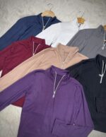 CAMISETA MEDIO CIERRE PICO - Imagen 11