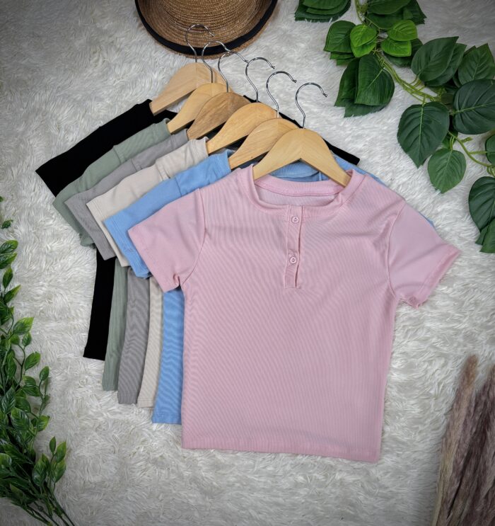 REMERA BOTONES ss26 - Imagen 5