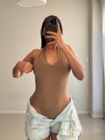 BODY ESCOTE V MICROFIBRA Ss26 - Imagen 3