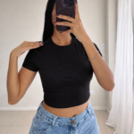 ❄️💜REMERA BÁSICA SOFT CORTA💜❄️