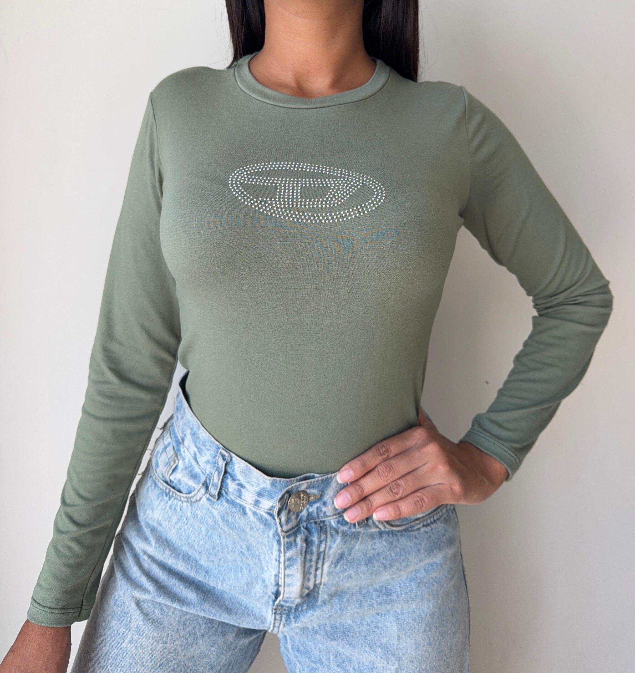 45517732-8471-4efa-8a5e-7a83d285911f ❄️💜CAMISETA DIESEL STRASS💜❄️ - Imagen 1