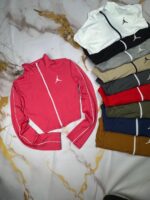 CAMPERA LINEA ESTAMPA - Imagen 3