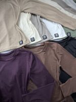 CAMISETA APLIQUE “M” SOFT - Imagen 5