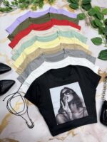 Remera baby tee soft corta estampa - Imagen 2