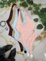 Body cuello v lycra mejorado con broche - Imagen 2